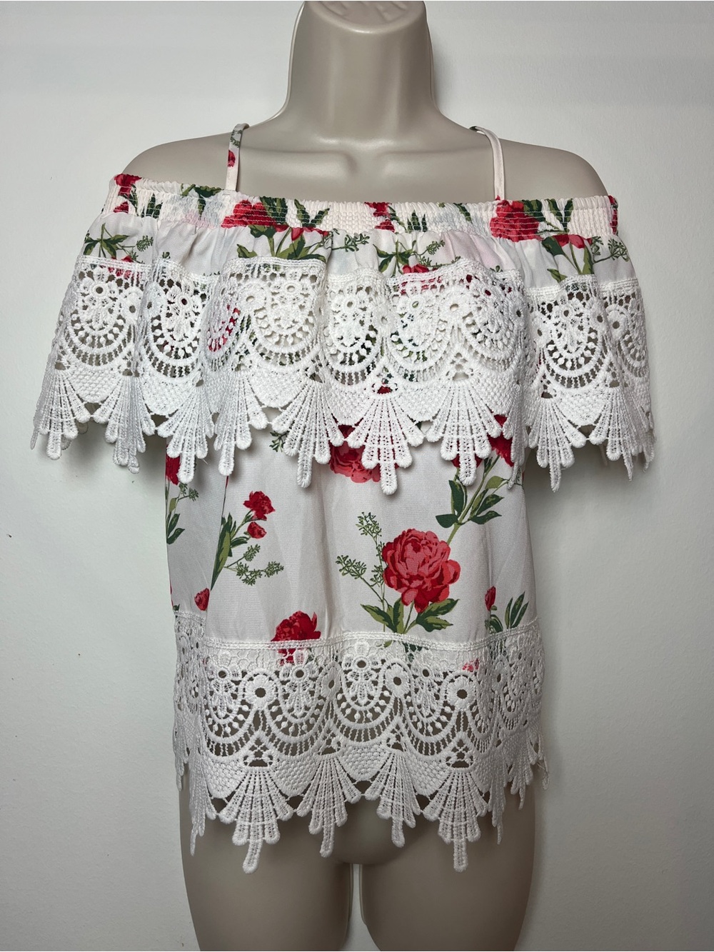 Off-Shoulder Floral Lace Trim Top Festival Boho Medium Western Mexican Flowy